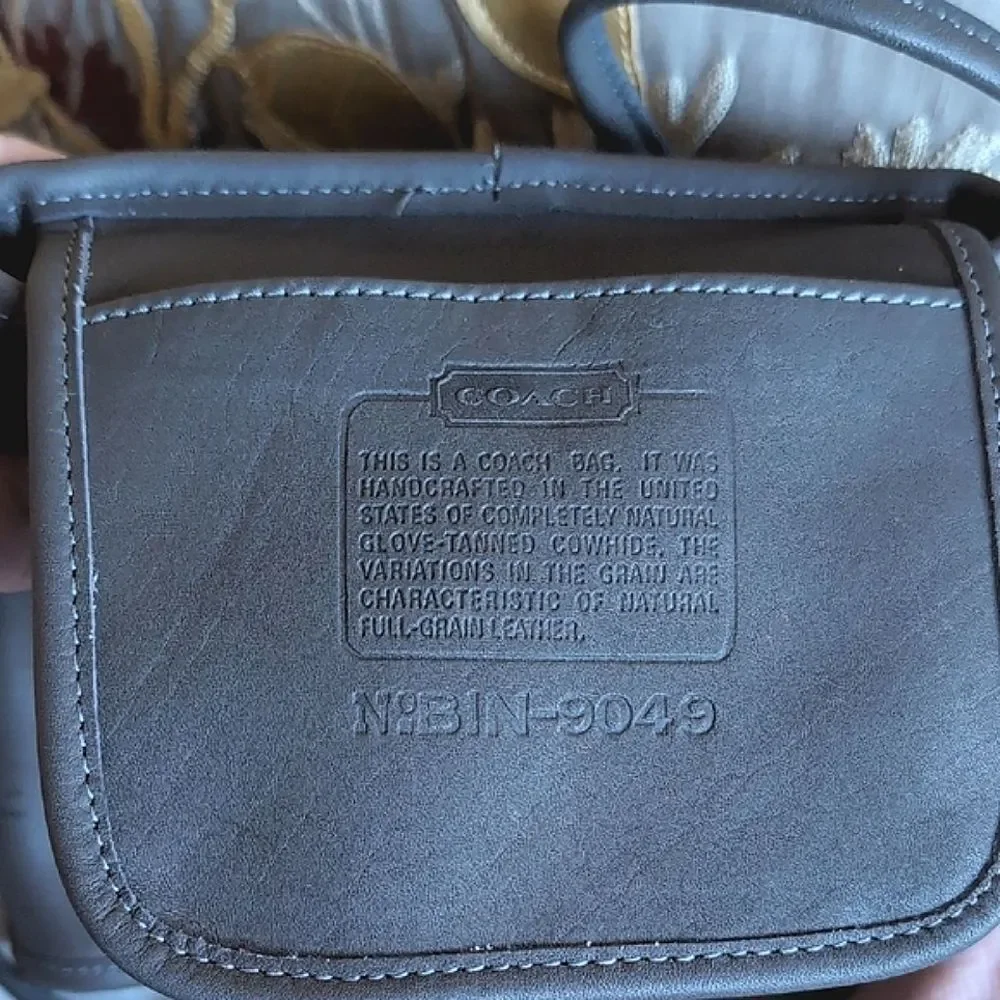 Rare -Vintage COACH Tango Flap Turn-Lock Dk Gray 🩶 Mini Crossbody Bag